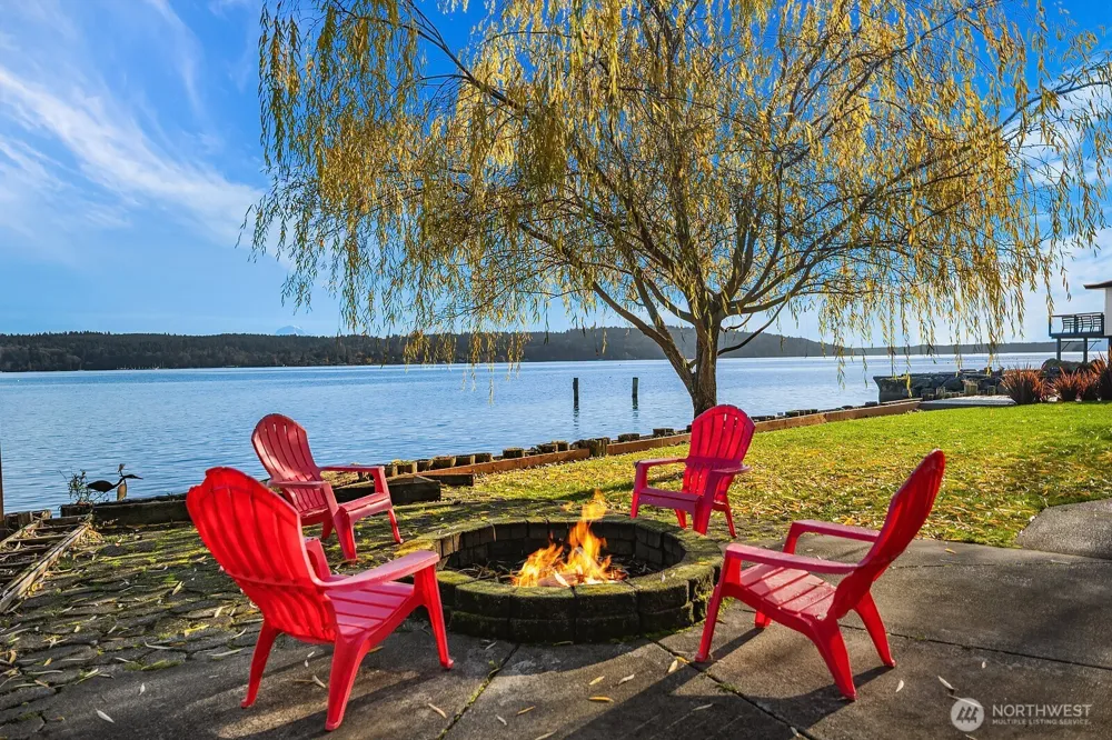 24410 Vashon Highway SW Vashon, WA 98070