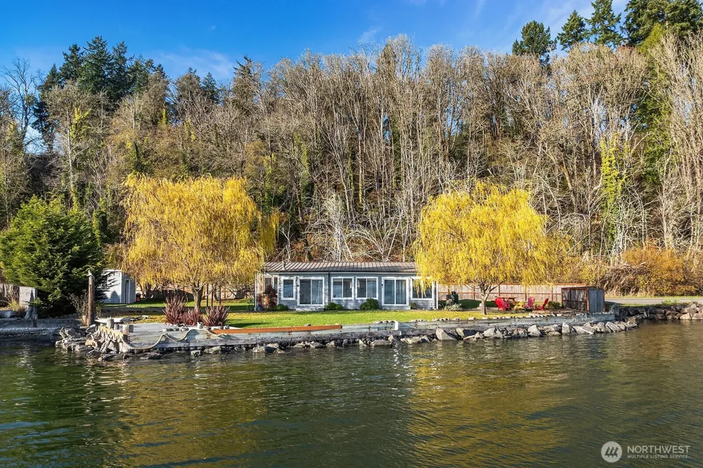 24410 Vashon Highway SW Vashon, WA 98070