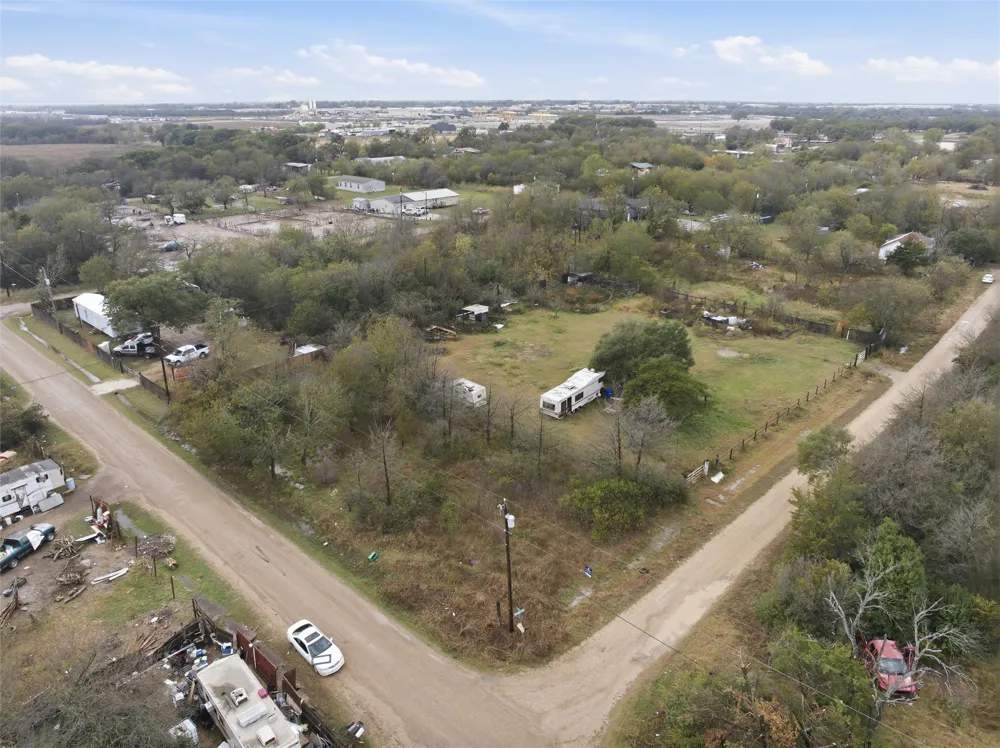 216 Melondale Drive Elm Mott, TX 76640
