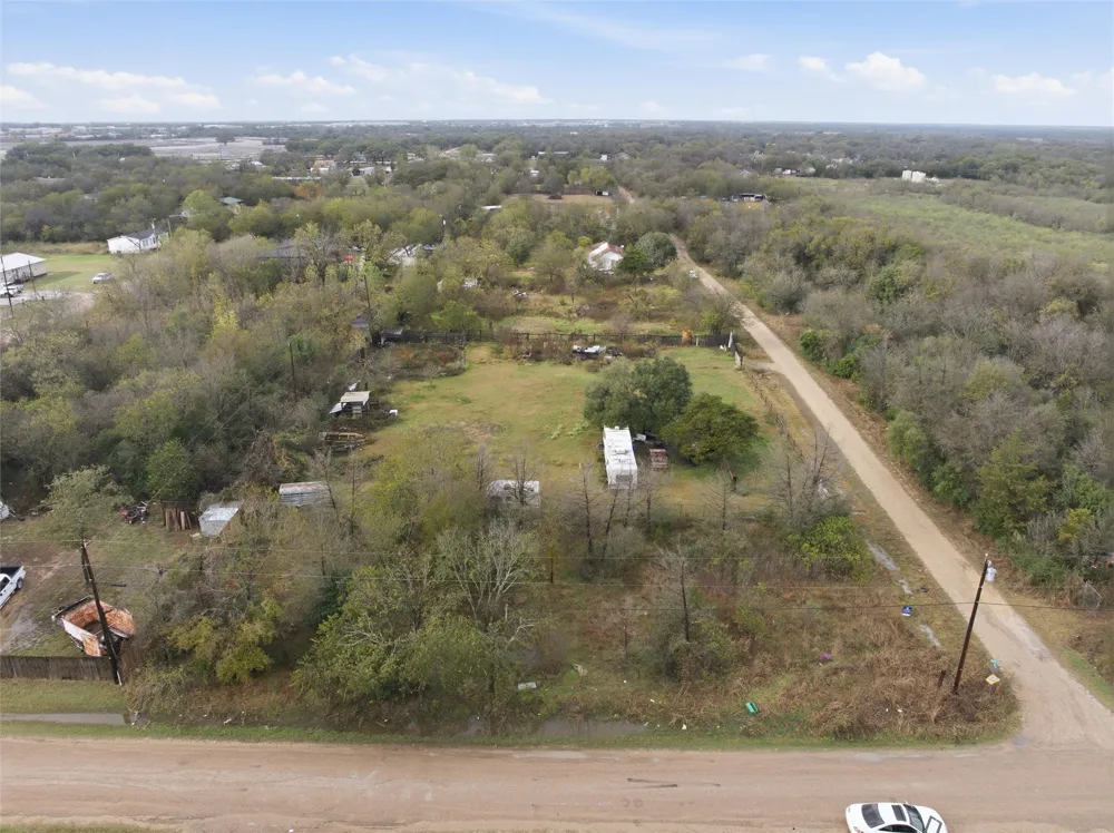 216 Melondale Drive Elm Mott, TX 76640