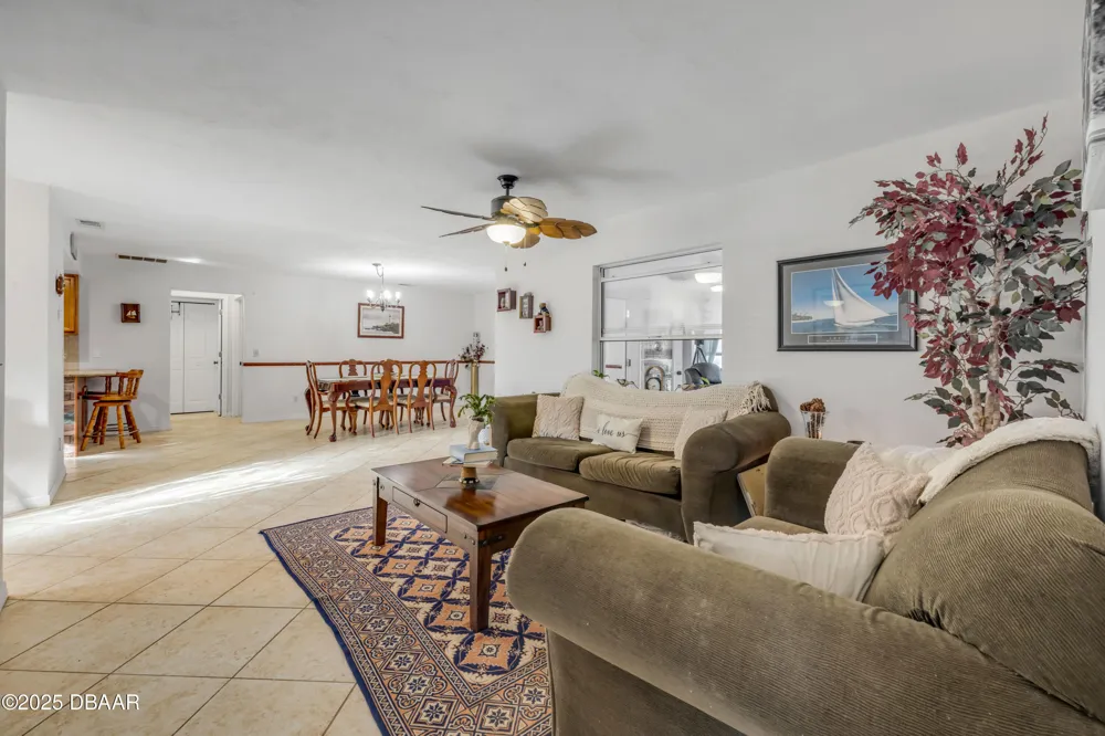 2425 Travelers Palm Drive Edgewater, FL 32141