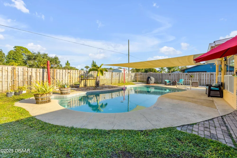 2425 Travelers Palm Drive Edgewater, FL 32141