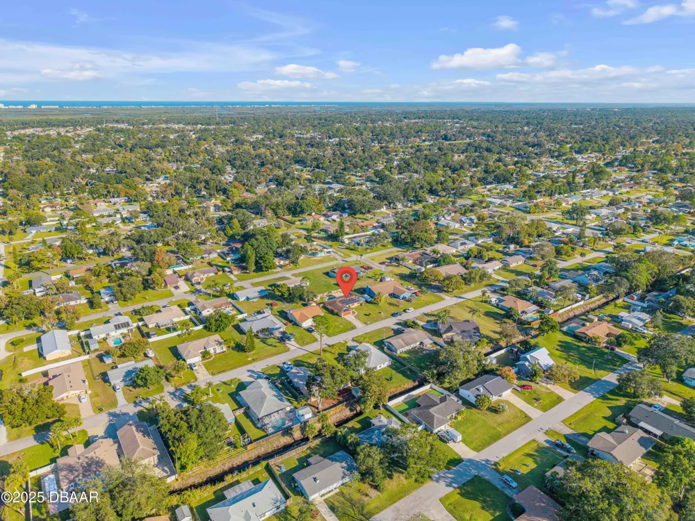 2425 Travelers Palm Drive Edgewater, FL 32141