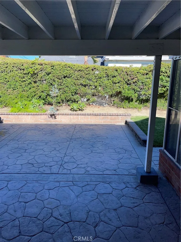 19426 Belshaw Carson, CA 90746