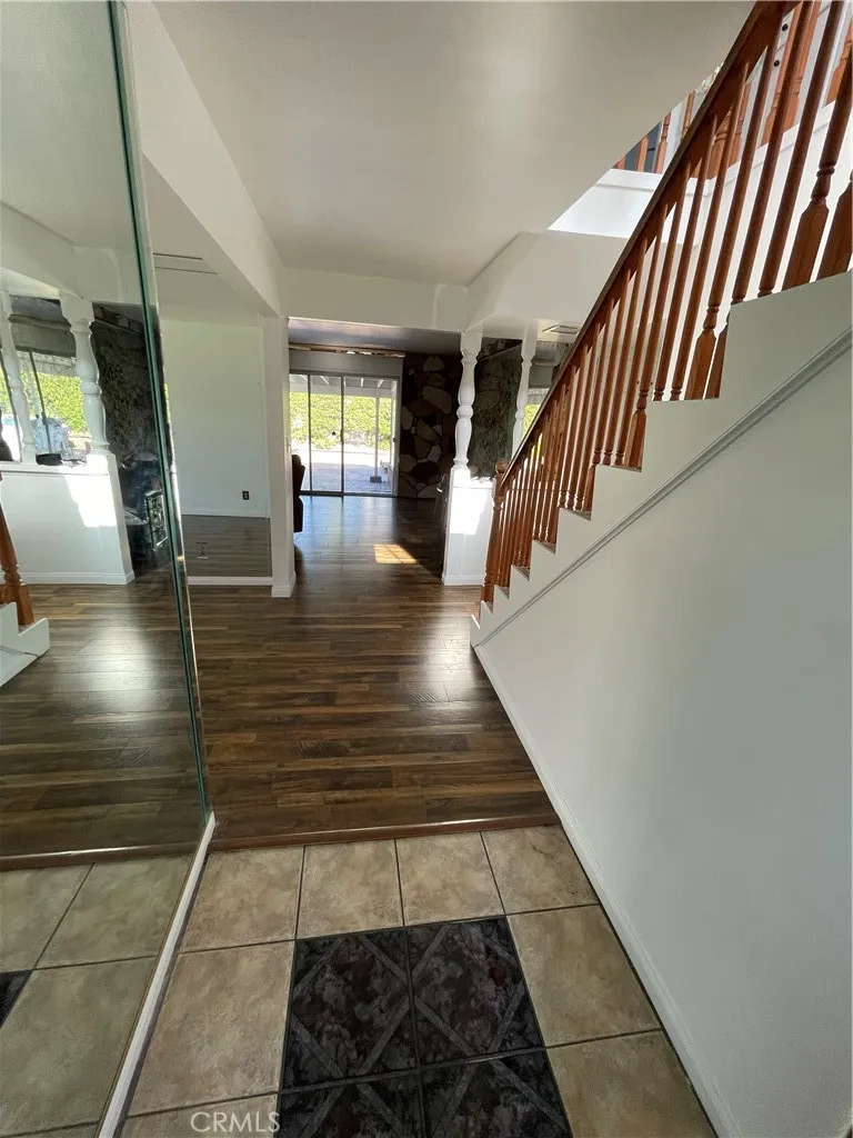 19426 Belshaw Carson, CA 90746