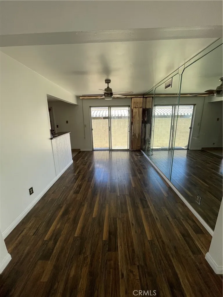 19426 Belshaw Carson, CA 90746