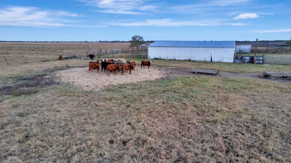 5629 Us-59 S Edna, TX 77957