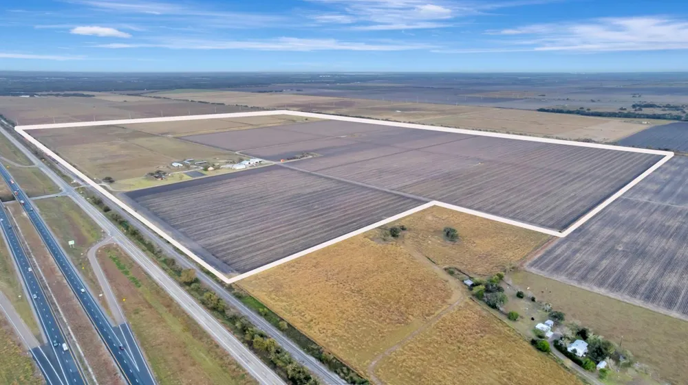 5629 Us-59 S Edna, TX 77957