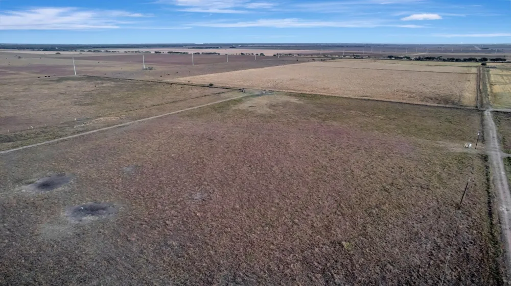 5629 Us-59 S Edna, TX 77957