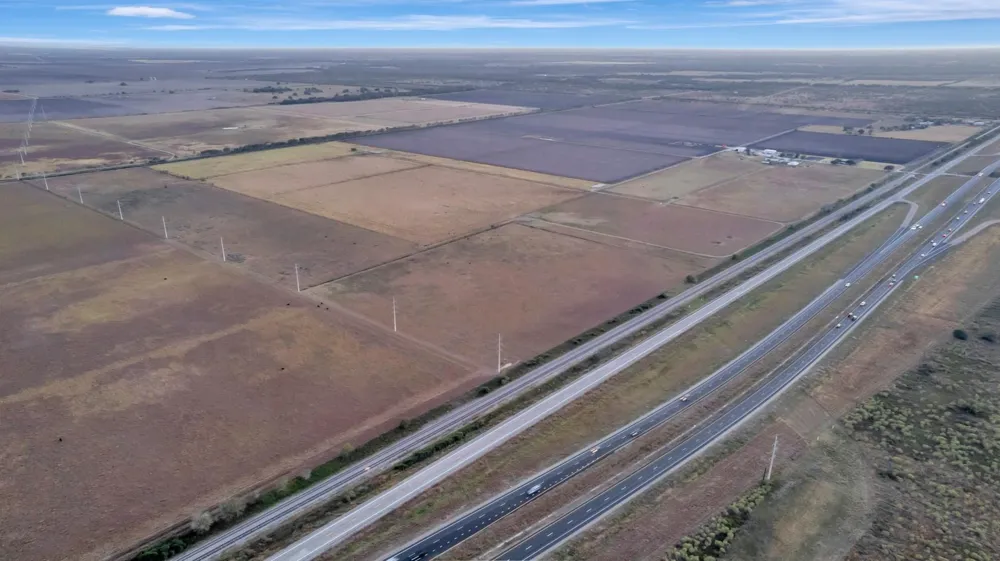5629 Us-59 S Edna, TX 77957