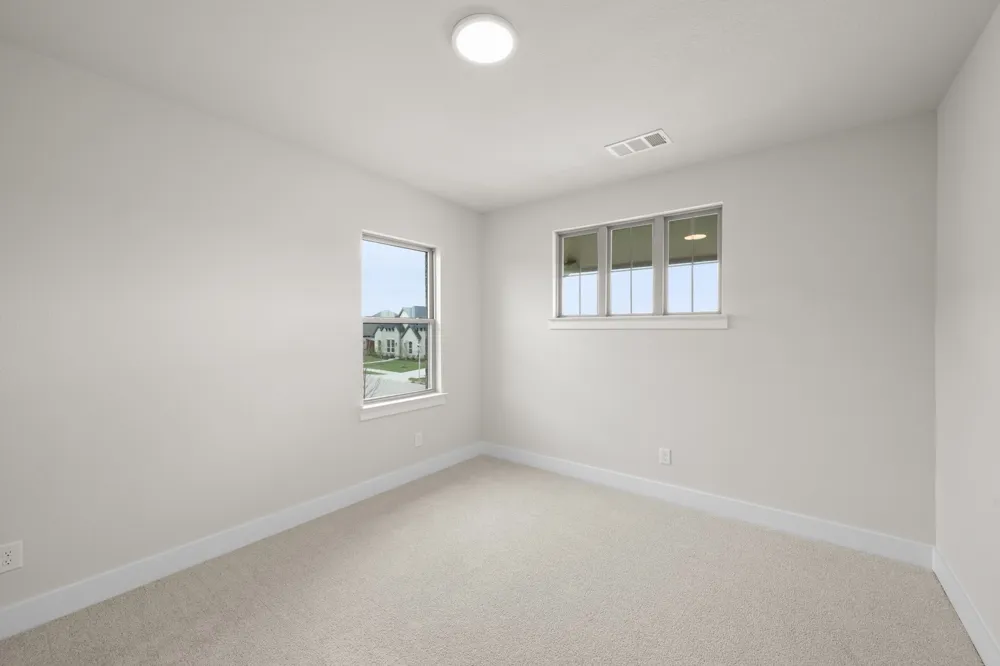 5401 Rowlan Row Midlothian, TX 76065