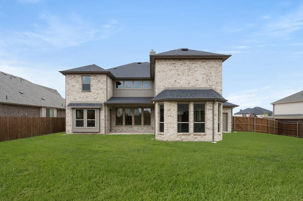 5401 Rowlan Row Midlothian, TX 76065