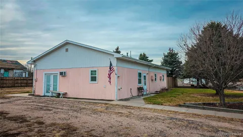 717 Ash Street