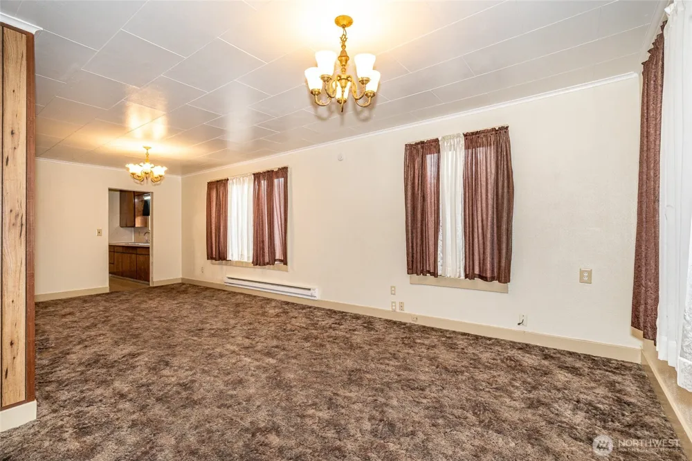 916 L STREET Centralia, WA 98531