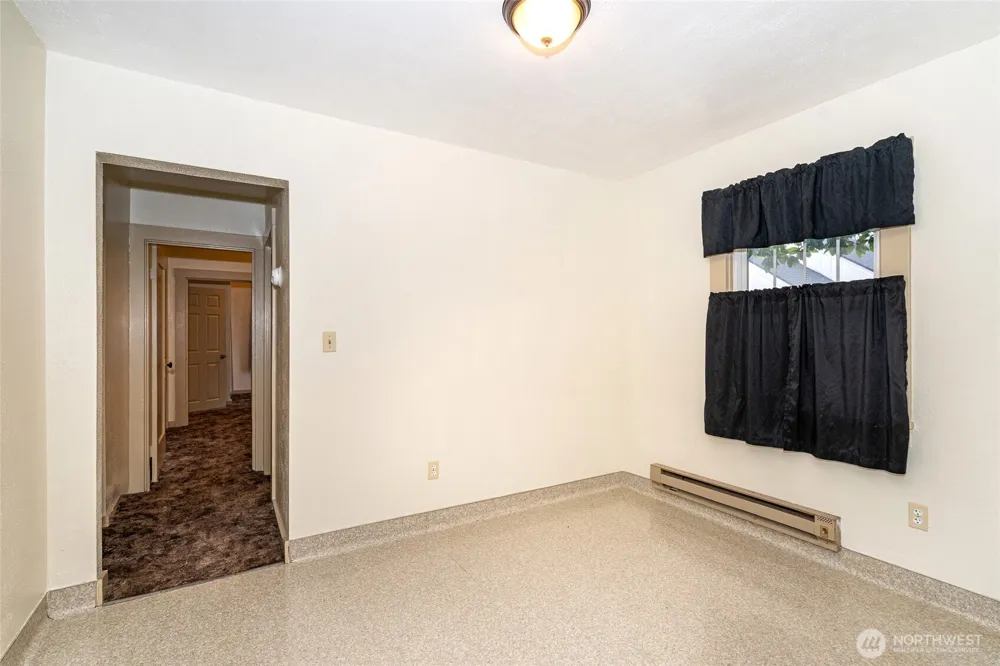 916 L STREET Centralia, WA 98531