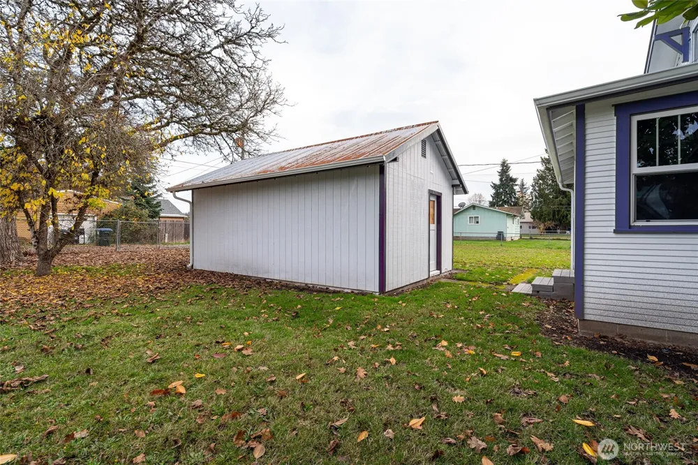 916 L STREET Centralia, WA 98531
