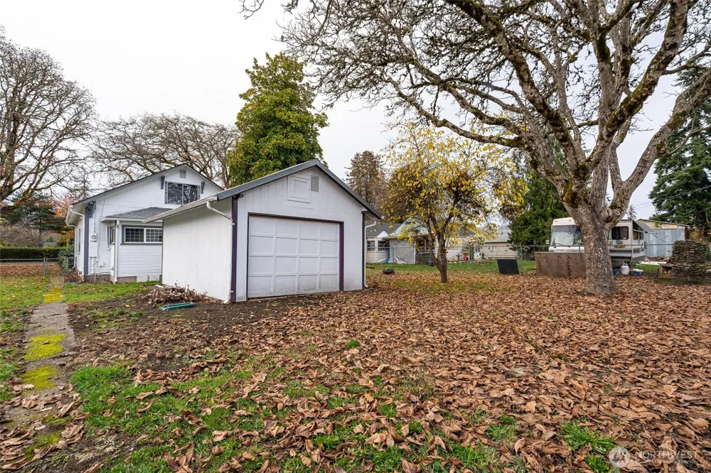 916 L STREET Centralia, WA 98531