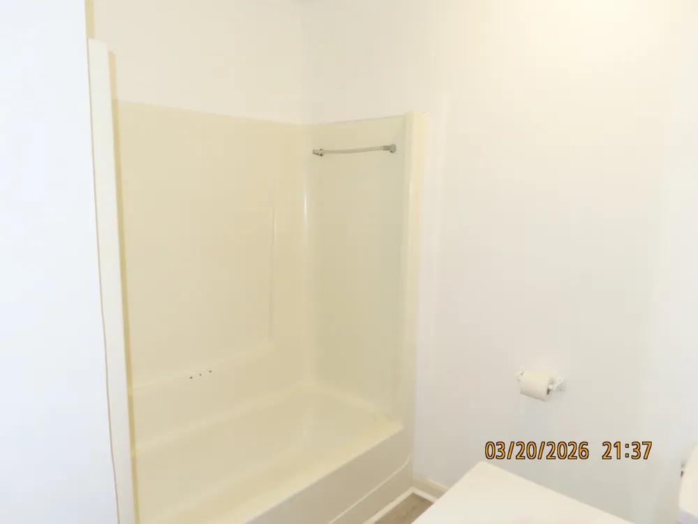 200 Cross St Bolivar, TN 38008