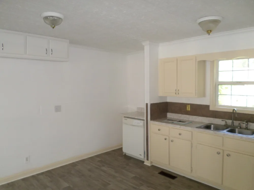 200 Cross St Bolivar, TN 38008