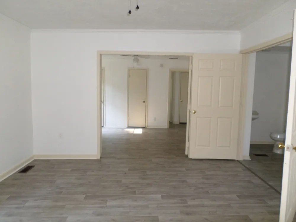 200 Cross St Bolivar, TN 38008