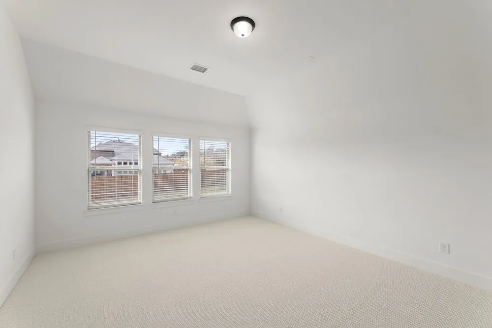 1107 Willow Lake Drive DeSoto, TX 75115