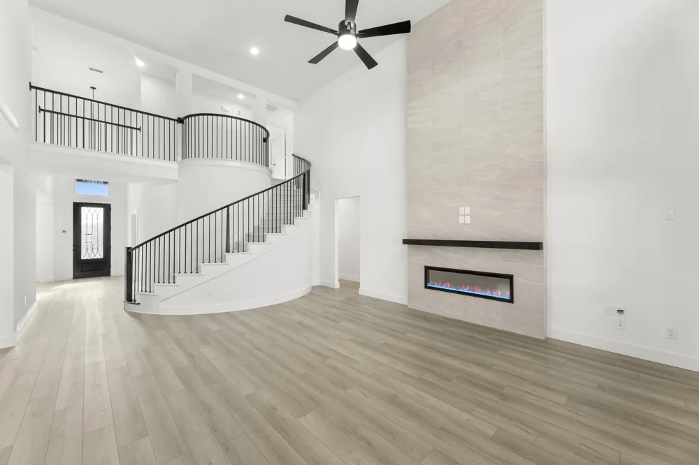 1107 Willow Lake Drive DeSoto, TX 75115