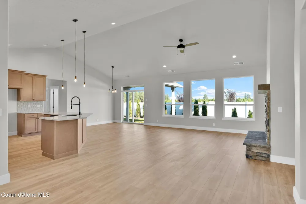 9015 CALIFORNIA STREET Rathdrum, ID 83858