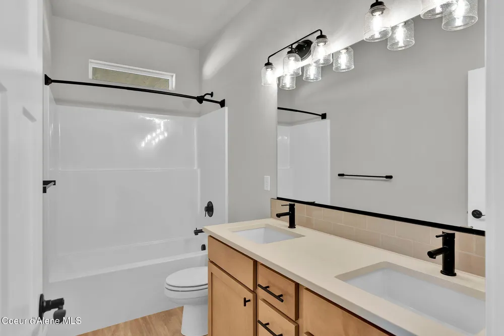 9015 CALIFORNIA STREET Rathdrum, ID 83858