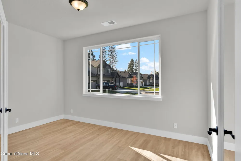 9015 CALIFORNIA STREET Rathdrum, ID 83858