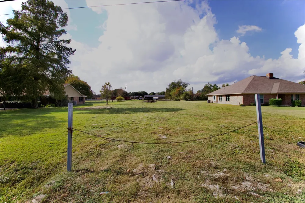 10307 Sralla Road Crosby, TX 77532