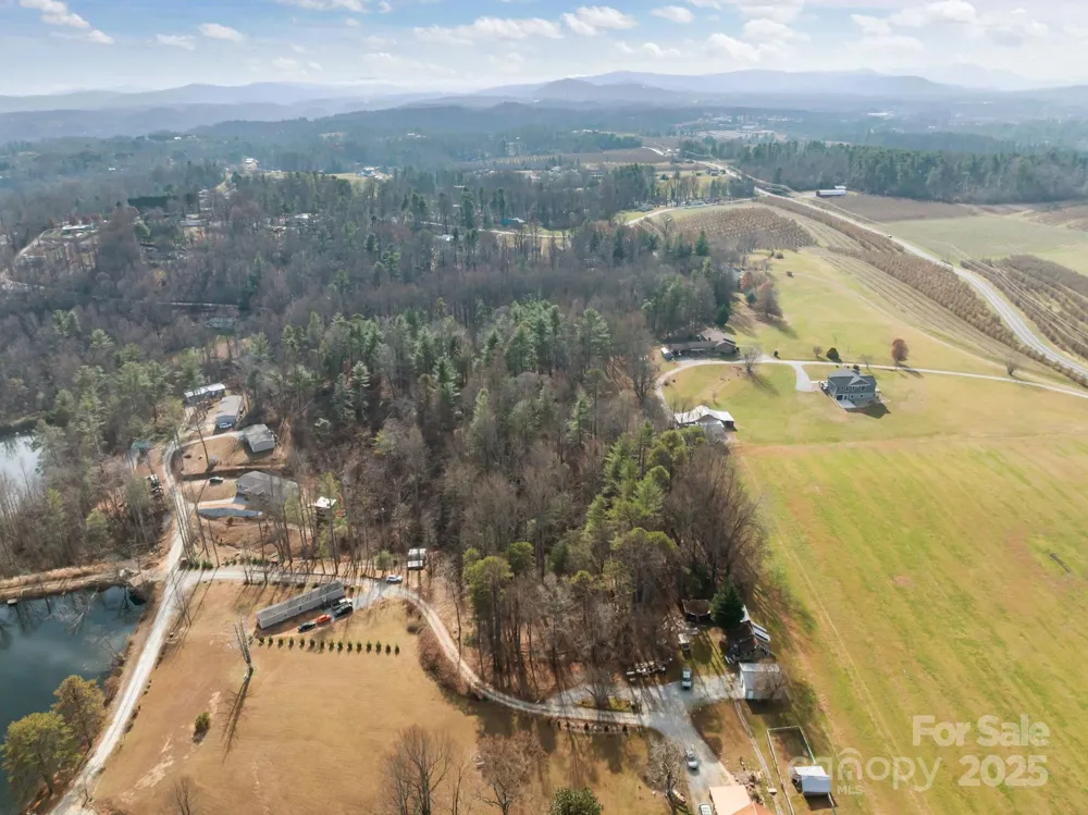 99999 Twin Lakes Drive Flat Rock, NC 28792