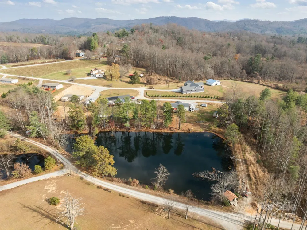 99999 Twin Lakes Drive Flat Rock, NC 28792