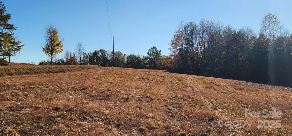 151 Cobb Road Blacksburg, SC 29702