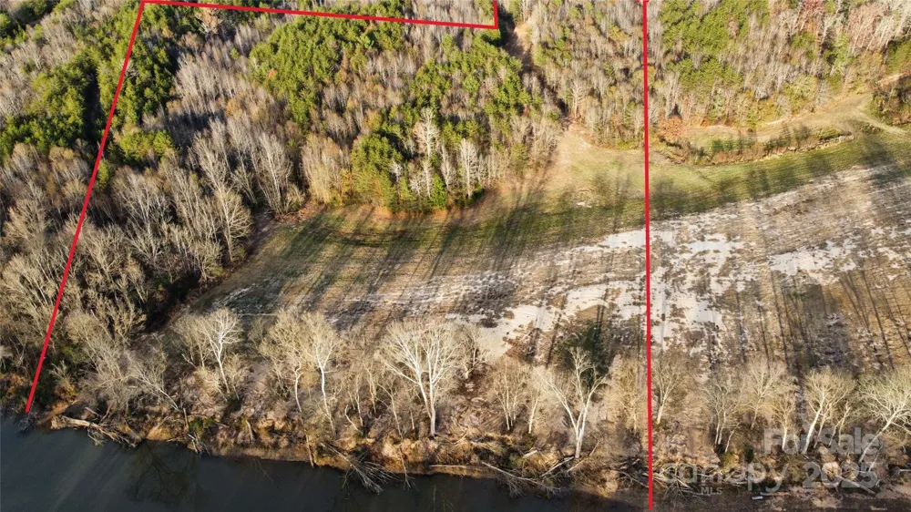 151 Cobb Road Blacksburg, SC 29702