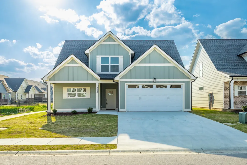 404 Willow Grove Court Ringgold, GA 30736