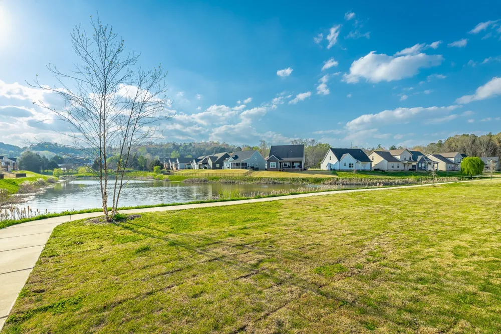 404 Willow Grove Court Ringgold, GA 30736