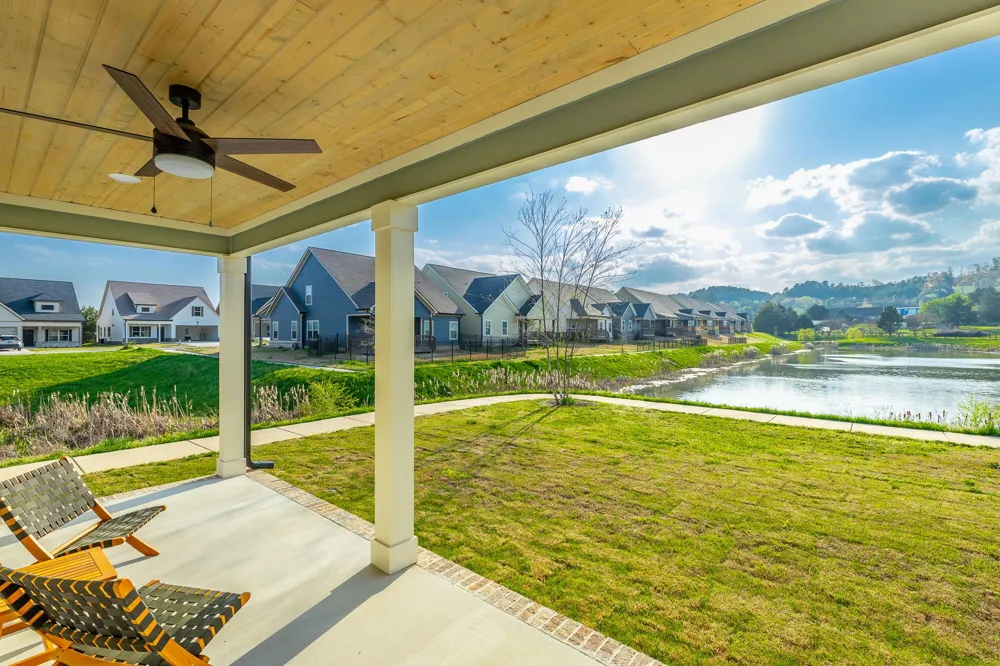 404 Willow Grove Court Ringgold, GA 30736
