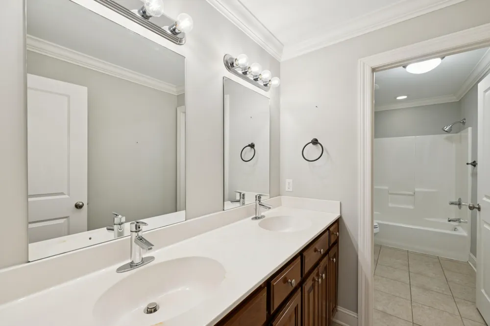 2325 Rivendell Lane Chattanooga, TN 37421
