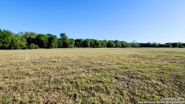 618 Mesquite Pass Seguin, TX 78155