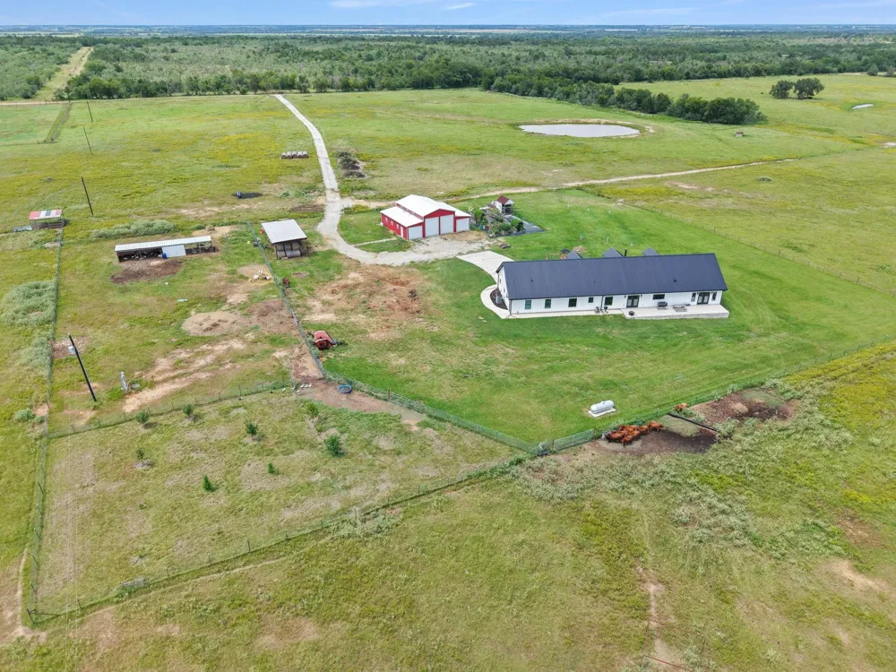 2970 County Road 270 Cameron, TX 76520