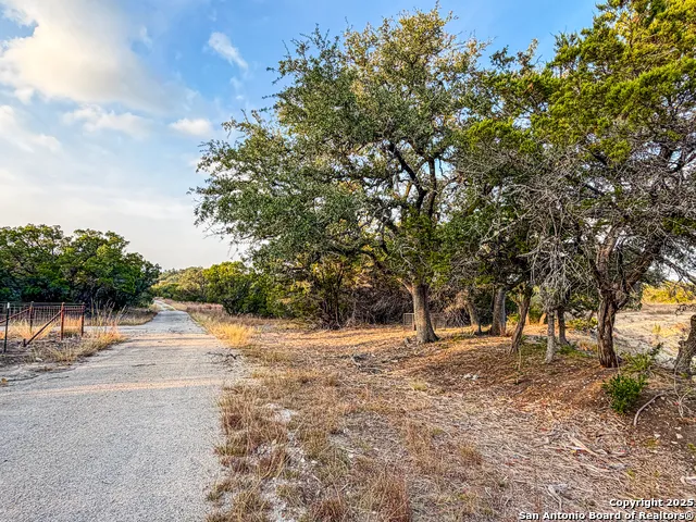 100 ACRES N Cranes Mill Road Canyon Lake, TX 78133