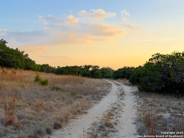 100 ACRES N Cranes Mill Road Canyon Lake, TX 78133