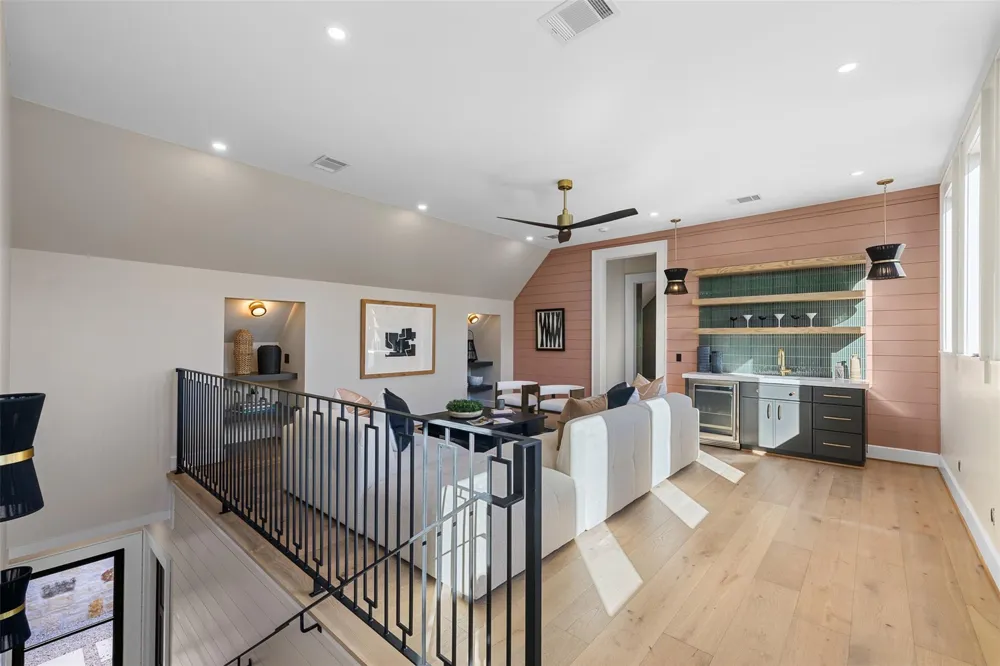 226 Hackemack Rd Round Top, TX 78954