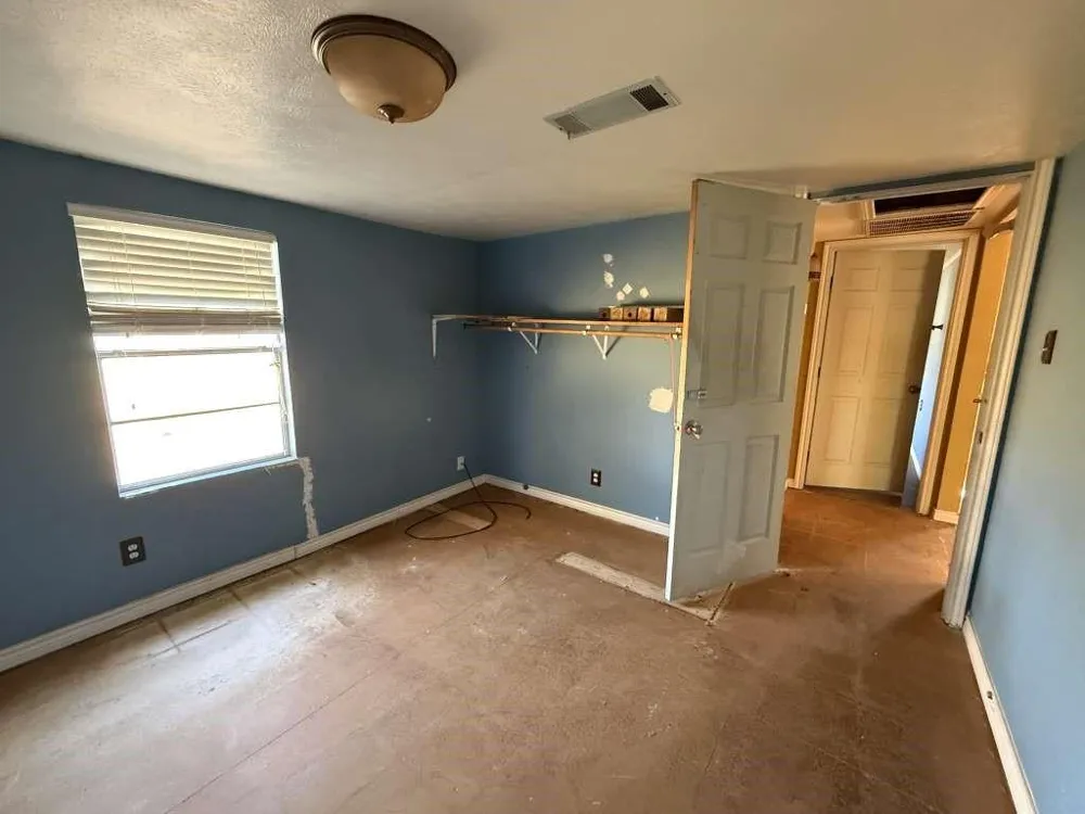 100 Happiness Hollow Coldspring, TX 77331