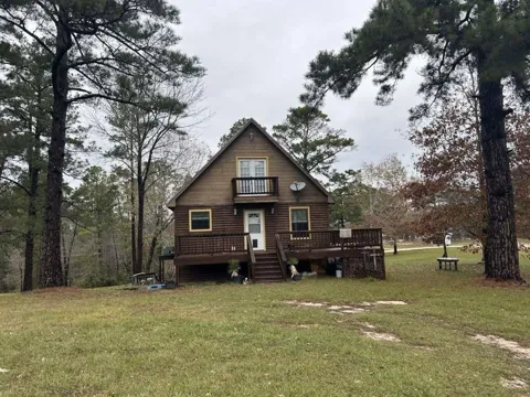 41 Shadowood Lane