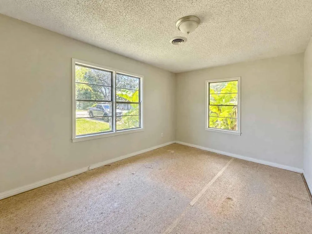 1156 2nd Street Clute, TX 77531