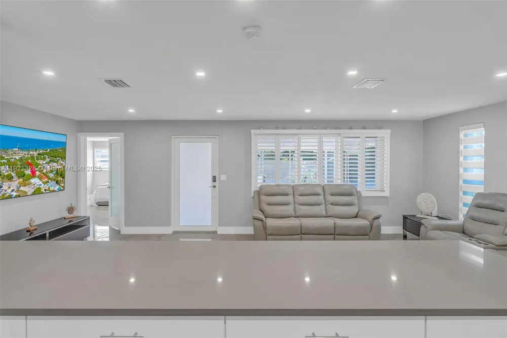222 2nd Rd Key Largo, FL 33037