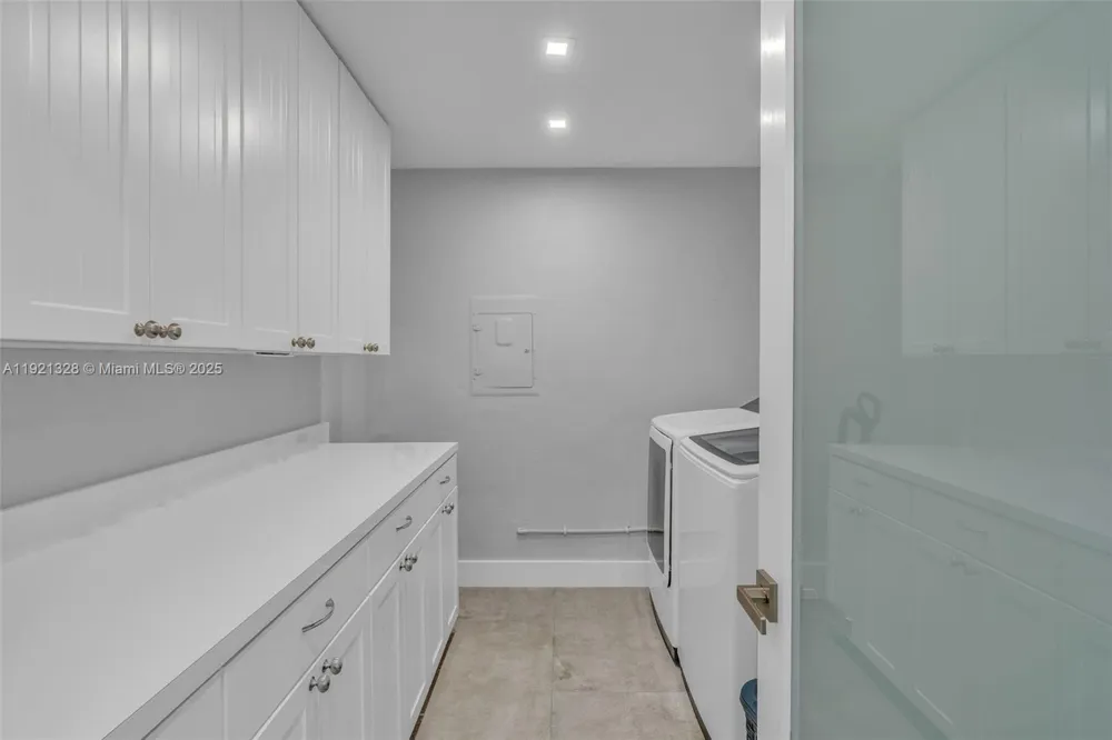 222 2nd Rd Key Largo, FL 33037