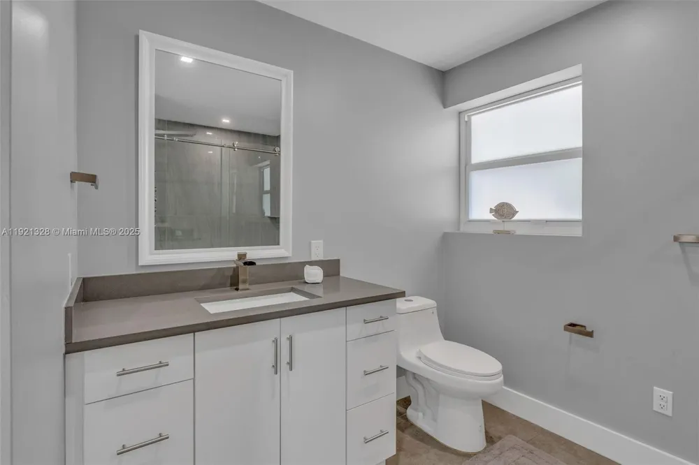 222 2nd Rd Key Largo, FL 33037