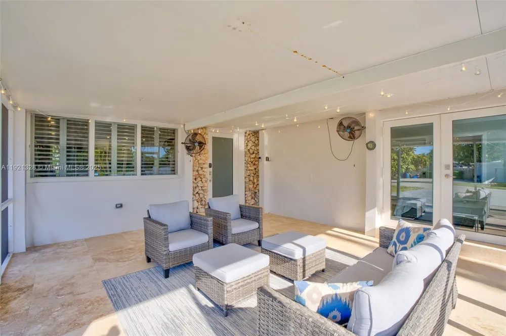 222 2nd Rd Key Largo, FL 33037